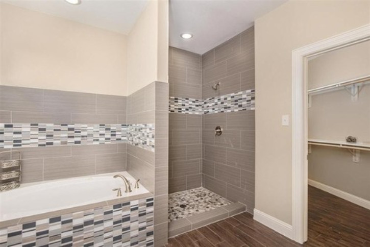 renovate your bathroom in Los Angeles